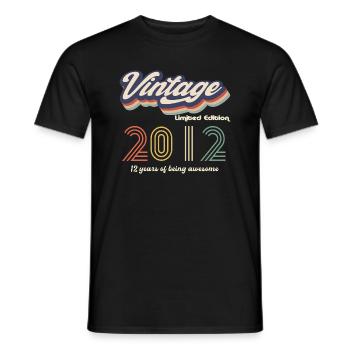 Vintage 2012 Vintage Retro Birthday Gift - Men's T-Shirt - black - Front - AI Model Male 178 light (178cm)