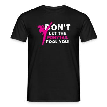 ne vous laissez pas tromper par la queue de cheval Concevez pour un kung - T-shirt homme - noir - Devant - AI Model Male 178 light (178cm)