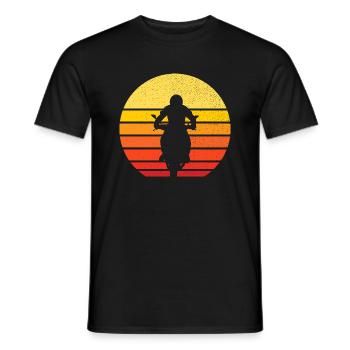 Motorrad und Sonnenuntergang - Biker - Männer T-Shirt - Schwarz - Vorne - AI Model Male 178 light (178cm)