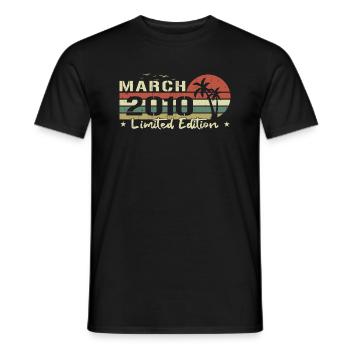 März Jahrgang 14. Jubiläum Geboren 2010 Vibe - Männer T-Shirt - Schwarz - Vorne - AI Model Male 178 light (178cm)