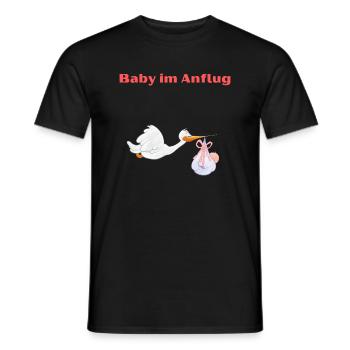 Baby im Anflug - Männer T-Shirt - Schwarz - Vorne - AI Model Male 178 light (178cm)