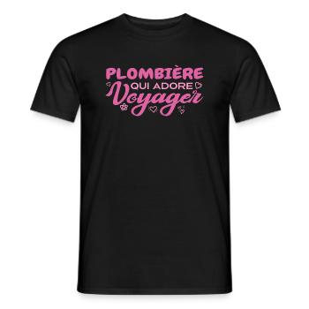 Plombière globe-trotteuse passionnée de voyages - T-shirt homme - noir - Devant - AI Model Male 178 light (178cm)