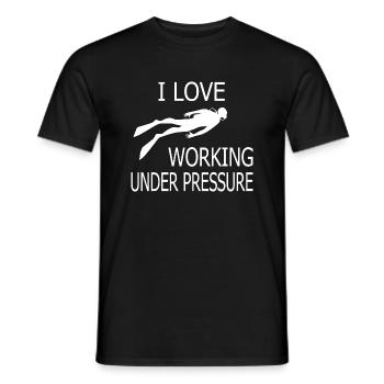 Diving Dive tauchen - Männer T-Shirt - Schwarz - Vorne - AI Model Male 178 light (178cm)