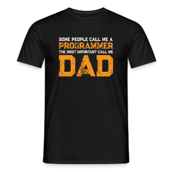 Programmer Dad - Männer T-Shirt - Schwarz - Vorne - AI Model Male 178 light (178cm)