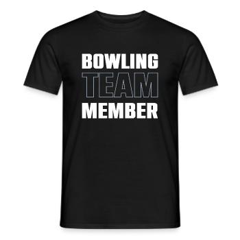 Bowling Team - Männer T-Shirt - Schwarz - Vorne - AI Model Male 178 light (178cm)