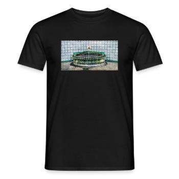 Fonte Mourisca fountain in Sintra, Portugal - Men's T-Shirt - black - Front - AI Model Male 178 light (178cm)