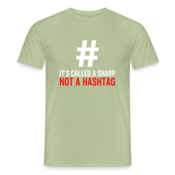 C’est ce qu’on appelle un sharp pas un hashtag - T-shirt homme - vert sauge - Devant - AI Model Male 178 light (178cm)