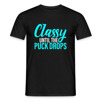 Classy Until The Puck Drops 4 - Männer T-Shirt - Schwarz - Vorne - AI Model Male 178 light (178cm)