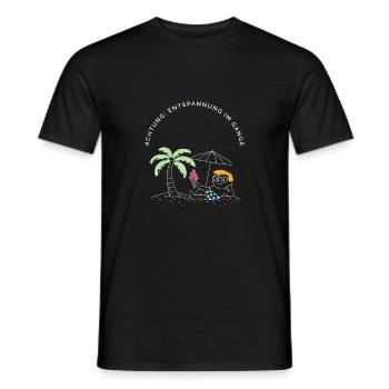 Achtung: Entspannung – aber stylish! - Männer T-Shirt - Schwarz - Vorne - AI Model Male 178 light (178cm)