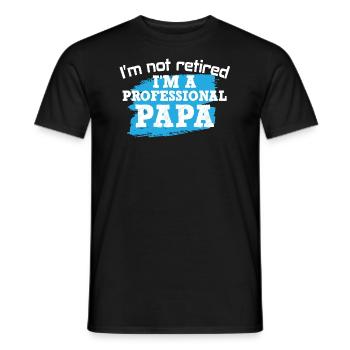 Rentner - Männer T-Shirt - Schwarz - Vorne - AI Model Male 178 light (178cm)