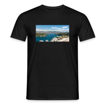 Panoramablick Primošten, Šibenik-Knin, Kroatien - Männer T-Shirt - Schwarz - Vorne - AI Model Male 178 light (178cm)