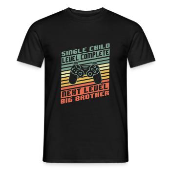 Level Complete Einzelkind Bruder Geburt Geschenk - Männer T-Shirt - Schwarz - Vorne - AI Model Male 178 light (178cm)