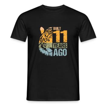 11. Geburtstag Tiger Katze Tiere Löwe Geschenk - Männer T-Shirt - Schwarz - Vorne - AI Model Male 178 light (178cm)