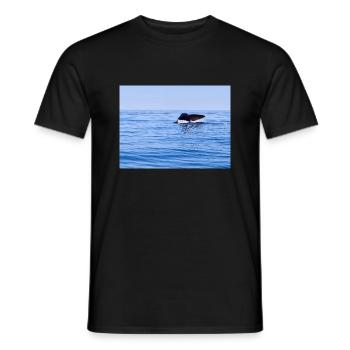 Wal - Männer T-Shirt - Schwarz - Vorne - AI Model Male 178 light (178cm)