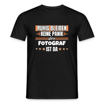 Ruhig bleiben ich bin Fotograf - Männer T-Shirt - Schwarz - Vorne - AI Model Male 178 light (178cm)