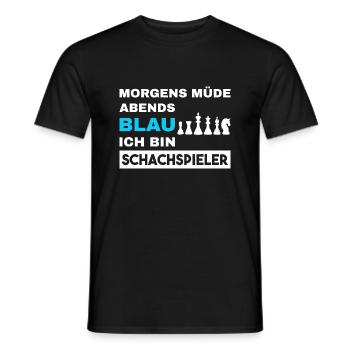 Morgens Müde Abends Blau Schachspieler - Männer T-Shirt - Schwarz - Vorne - AI Model Male 178 light (178cm)