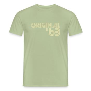 1963 - Männer T-Shirt - Sage - Vorne - AI Model Male 178 light (178cm)