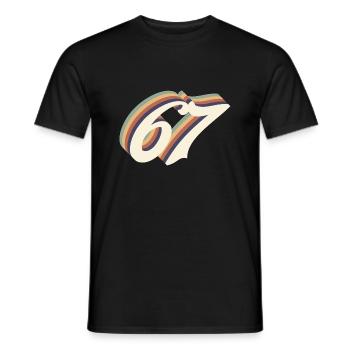 Vintage 67th Anniversary - Männer T-Shirt - Schwarz - Vorne - AI Model Male 178 light (178cm)