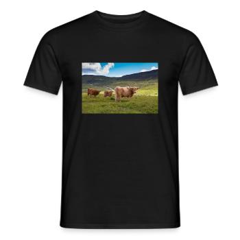 Scottish Highland cattle - Men's T-Shirt - black - Front - AI Model Male 178 light (178cm)