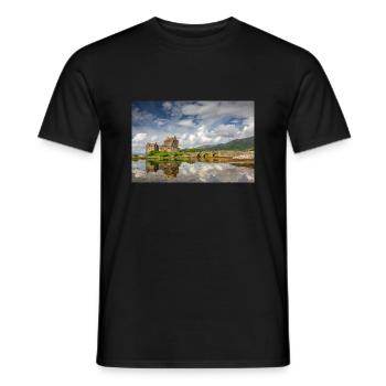 Scotland Eilean Donan Castle - Men's T-Shirt - black - Front - AI Model Male 178 light (178cm)