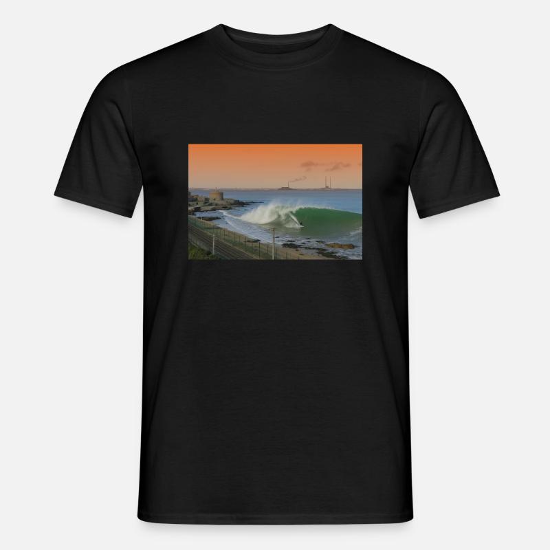 surfer wave scene sunset gradient Men’s T-shirt