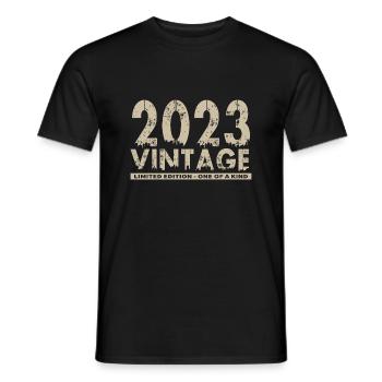 Vintage 2023 Bursdag - One of Kind - T-shirt homme - noir - Devant - AI Model Male 178 light (178cm)