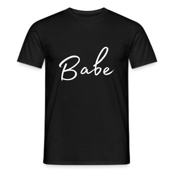 Babe - Männer T-Shirt - Schwarz - Vorne - AI Model Male 178 light (178cm)