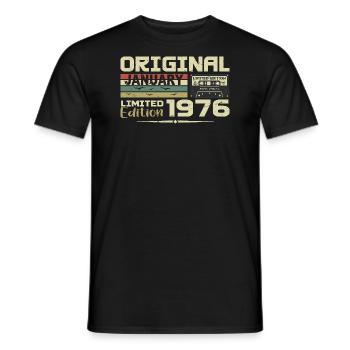 Janvier 1976 | Cadeau D’anniversaire Janvier 1976 - T-shirt homme - noir - Devant - AI Model Male 178 light (178cm)