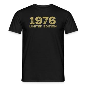 Cadeau D'anniversaire Nées En 1976 Vintage 1976 - T-shirt homme - noir - Devant - AI Model Male 178 light (178cm)