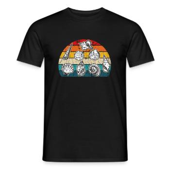 Vintage Retro Seashells - Männer T-Shirt - Schwarz - Vorne - AI Model Male 178 light (178cm)