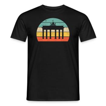 Berlin - Männer T-Shirt - Schwarz - Vorne - AI Model Male 178 light (178cm)