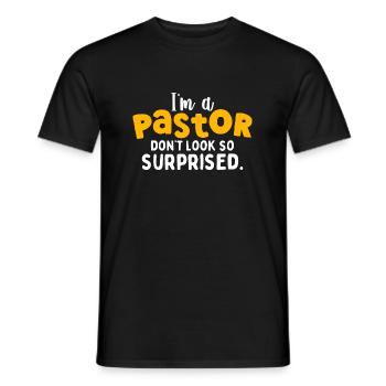 Funny I'm A Pastor Don't Be Surprised - Männer T-Shirt - Schwarz - Vorne - AI Model Male 178 light (178cm)
