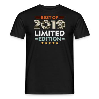 Retro 2019 Vintage Gift 5th Anniversary 5 Years - Men's T-Shirt - black - Front - AI Model Male 178 light (178cm)