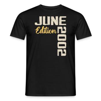 Né(e) en Juin 2002 Cadeau Juin 2002 Anniversaire - T-shirt homme - noir - Devant - AI Model Male 178 light (178cm)