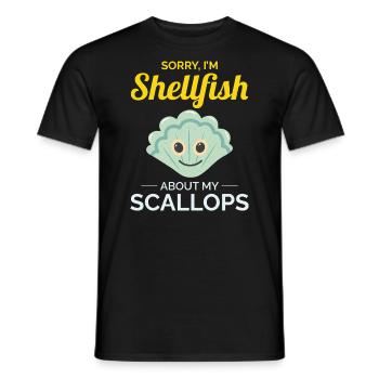 Jakobsmuscheln Sammler Strandräuber Schalentiere - Männer T-Shirt - Schwarz - Vorne - AI Model Male 178 light (178cm)