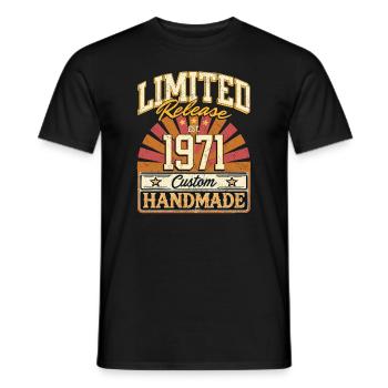 Limité 1971 drôle dictons cadeau anniversaire - T-shirt homme - noir - Devant - AI Model Male 178 light (178cm)