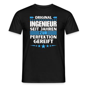 Zur Perfektion gereifter Ingenieur - Männer T-Shirt - Schwarz - Vorne - AI Model Male 178 light (178cm)