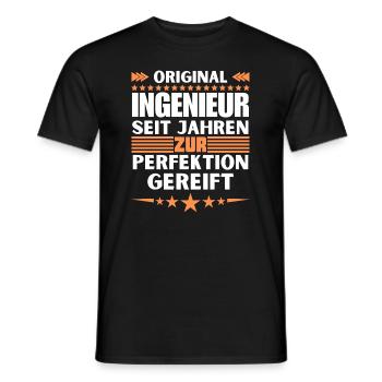 Zur Perfektion gereifter Ingenieur - Männer T-Shirt - Schwarz - Vorne - AI Model Male 178 light (178cm)