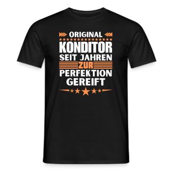 Pastry chef matured to perfection - Men's T-Shirt - black - Front - AI Model Male 178 light (178cm)