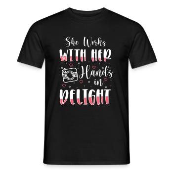 Fotograf Fotografin Spiegelreflex Motiv - Männer T-Shirt - Schwarz - Vorne - AI Model Male 178 light (178cm)