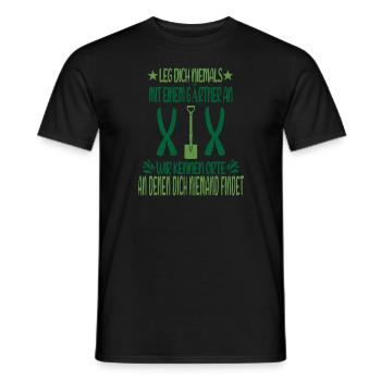 Leg Dich Niemals Mit Einem Gärtner An Garten Humor - Männer T-Shirt - Schwarz - Vorne - AI Model Male 178 light (178cm)