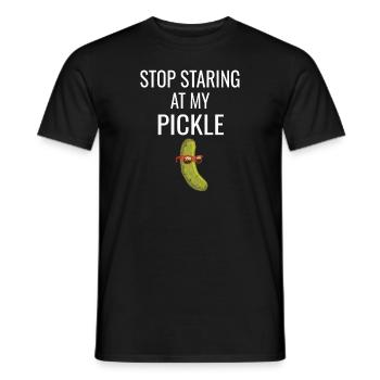 Humour Homme Concombre Arrête de regarder mon cornichon - T-shirt homme - noir - Devant - AI Model Male 178 light (178cm)