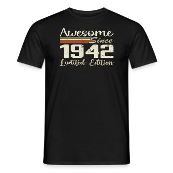Anniversaire 82 Ans Millésime 1942 Cadeau 1942 - T-shirt homme - noir - Devant - AI Model Male 178 light (178cm)