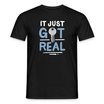 Es wurde gerade real - Männer T-Shirt - Schwarz - Vorne - AI Model Male 178 light (178cm)