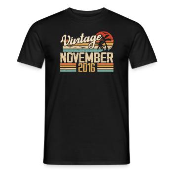 Légendaire depuis novembre 2016 - Vintage 2016 - T-shirt homme - noir - Devant - AI Model Male 178 light (178cm)