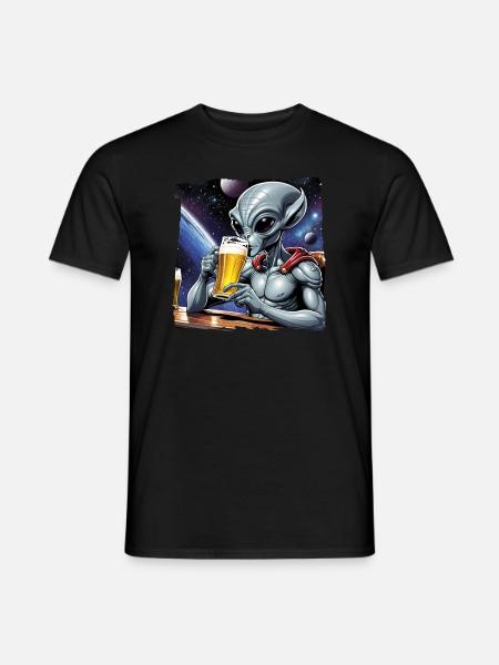 Alien drinks beer in space - Men's T-Shirt - black
