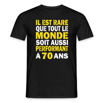 70 ans performant cadeau d'anniversaire 70 ans - T-shirt homme - noir - Devant - AI Model Male 178 light (178cm)