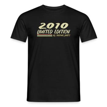 Cadeau D'anniversaire 2010 Idée Cadeau 2010 - T-shirt homme - noir - Devant - AI Model Male 178 light (178cm)