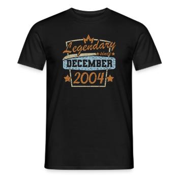 Legendär seit Dezember 2004 Retro Sprüche - Männer T-Shirt - Schwarz - Vorne - AI Model Male 178 light (178cm)
