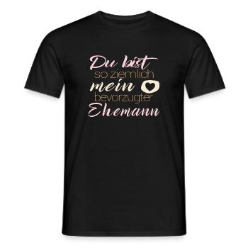 Bevorzugter Ehemann Valentinsgeschenk Frau - Männer T-Shirt - Schwarz - Vorne - AI Model Male 178 light (178cm)